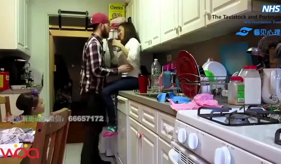 10 活动四：观看视频，感受婴儿的占有欲