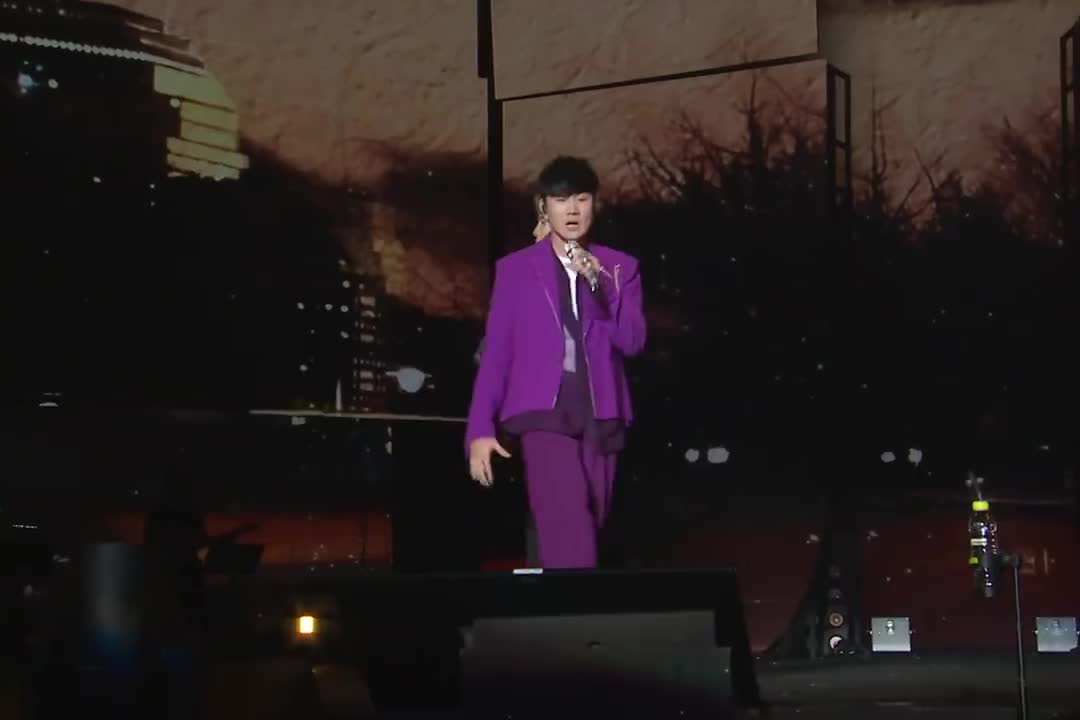 22.12.18 “过”（吉隆坡站with王嘉尔）