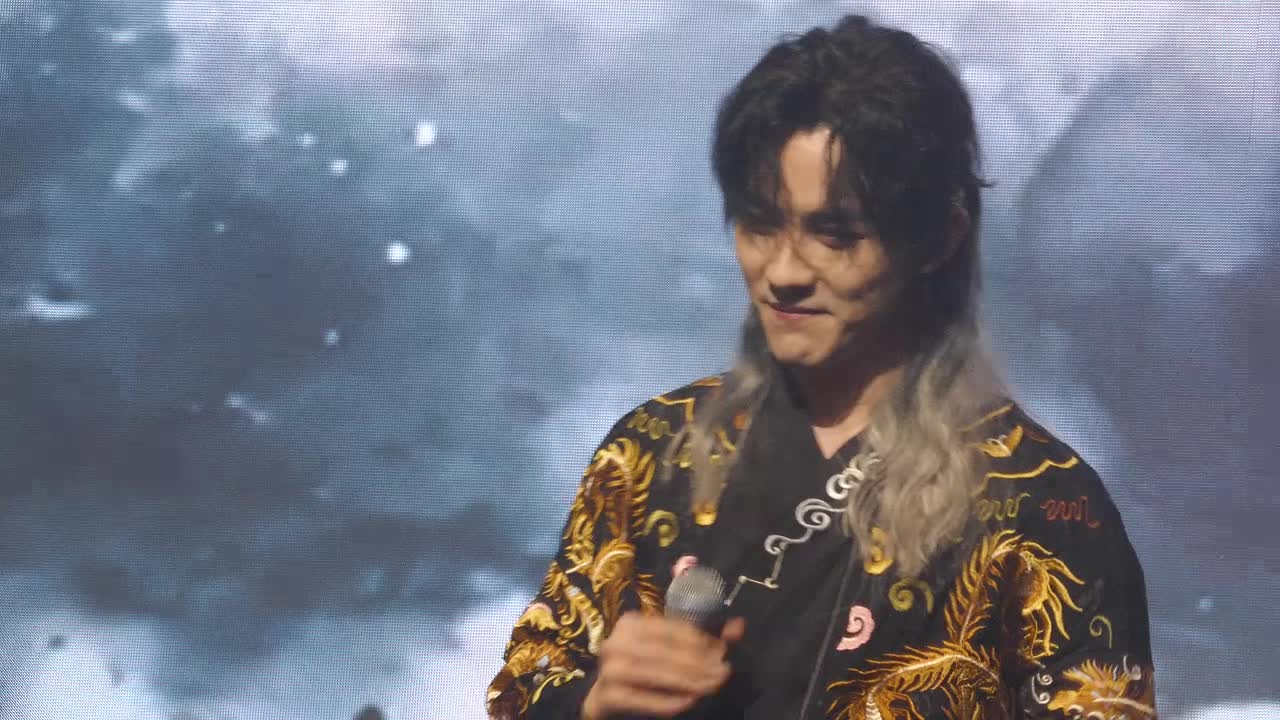 17. 返场安可《明月濯我衣》（选自音乐剧《孙伯符》）