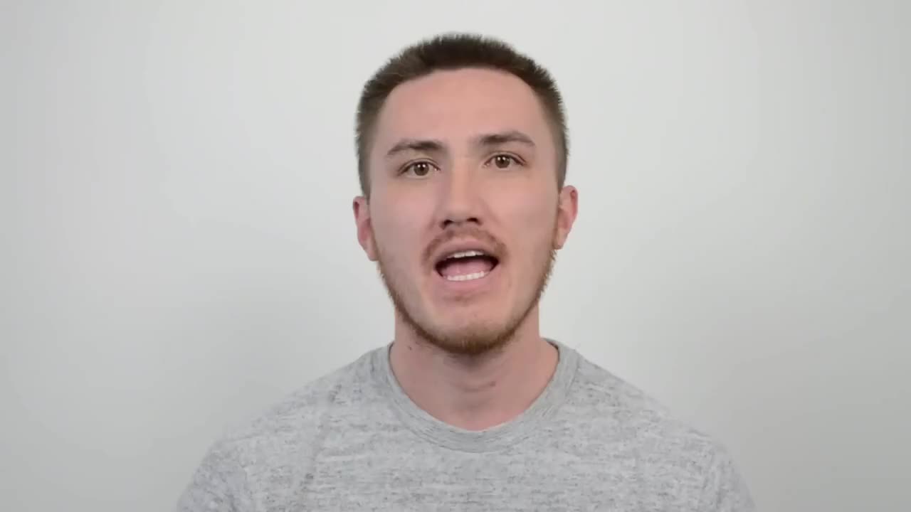 用英语聊不同的社交APP