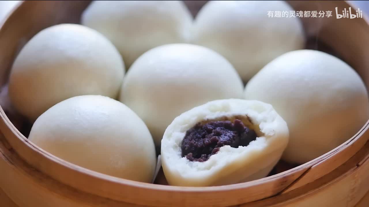 豆沙包 Bean Paste Buns
