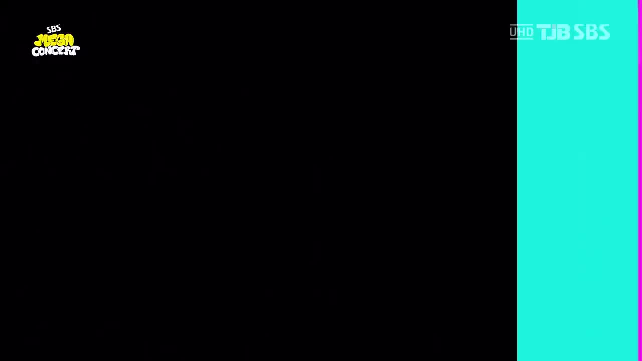 240529 SBS UHD MEGA CONCERT OH MY GIRL - Nonstop+Dolphin