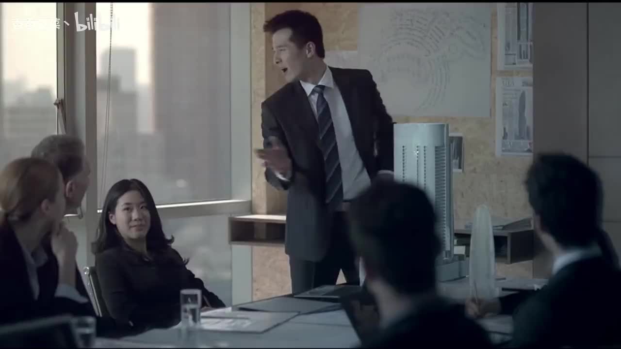 商业合作挑战极限合作成功喜悦欢呼高清实拍