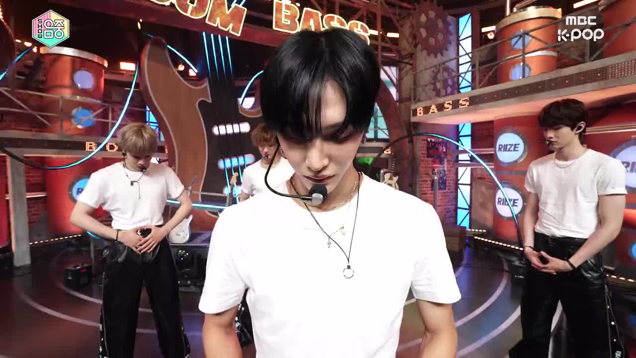 6.22 音中 一镜到底版