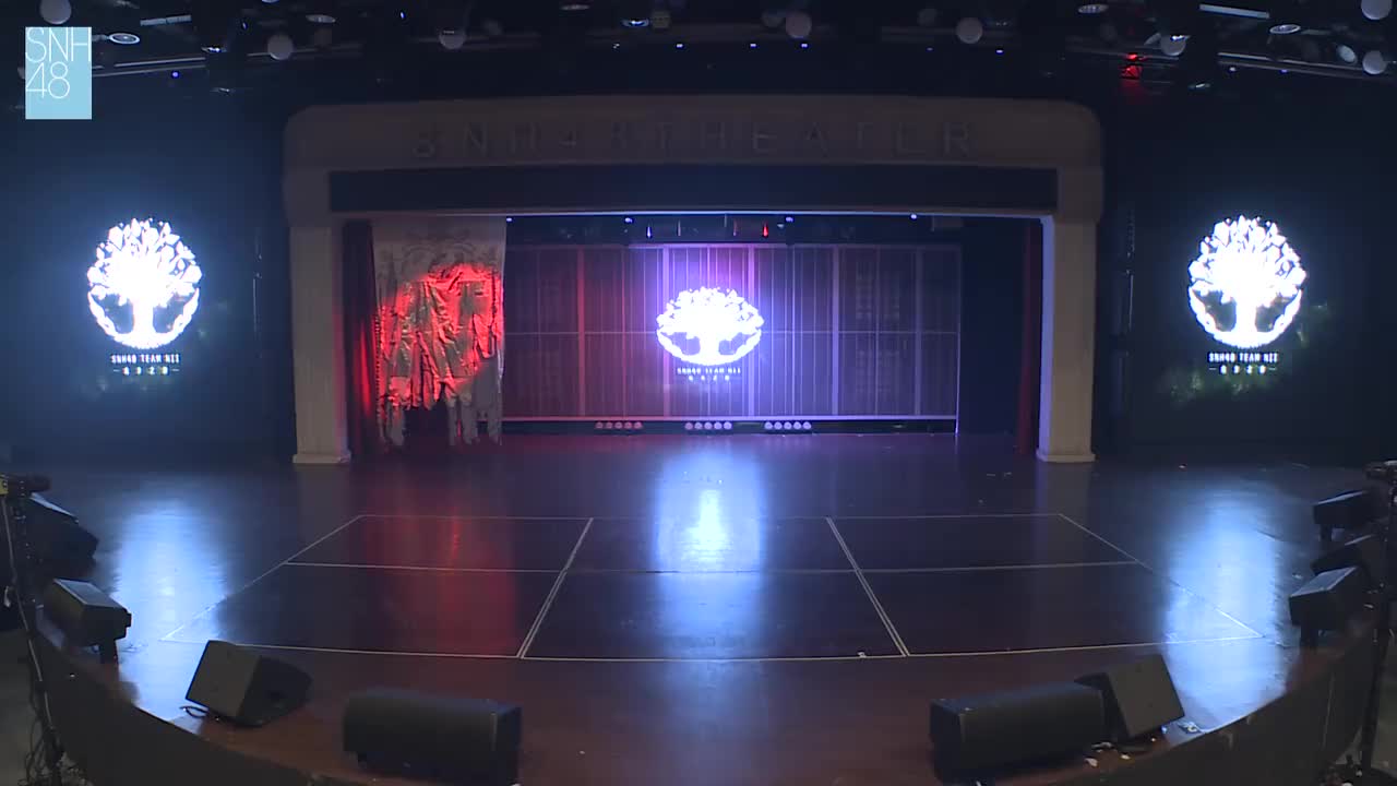 月下的序曲+消逝的光+应许之地+旗帜