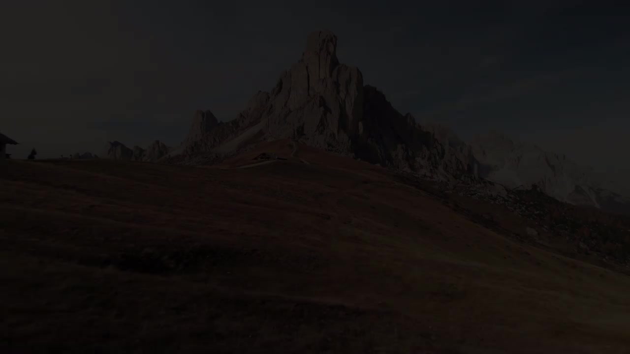 山峰高耸 峭壁 #1184