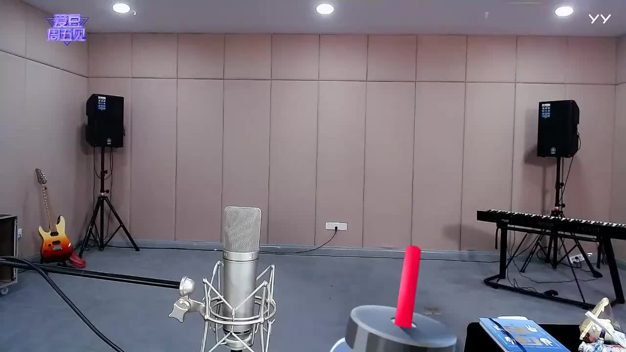 【TF家族】朱志鑫·爱豆周五见-山城夏日“志”