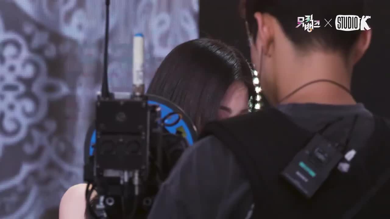 240913 Run Away 【音银】 （横）