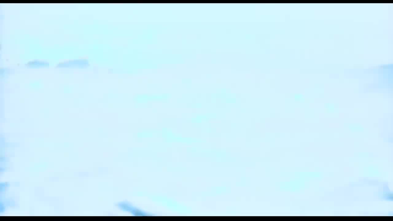 1. 【4K修复】F.I.R飞儿乐团 - 月牙湾 MV 2160P修复版