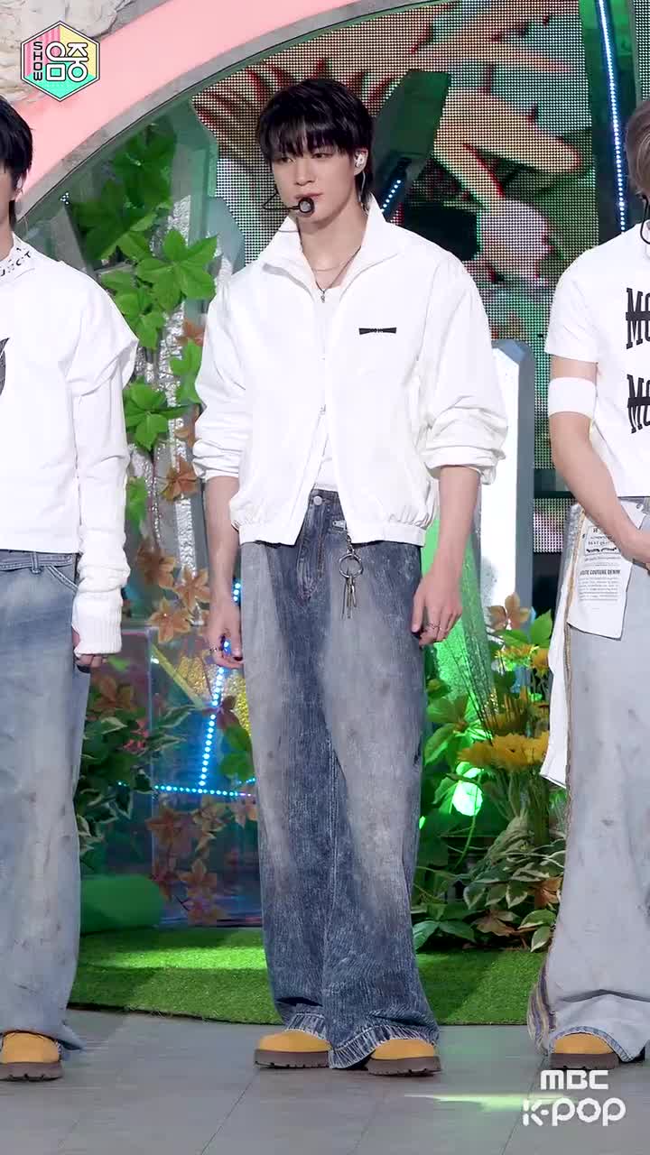 11.16 音中 李帝努直拍