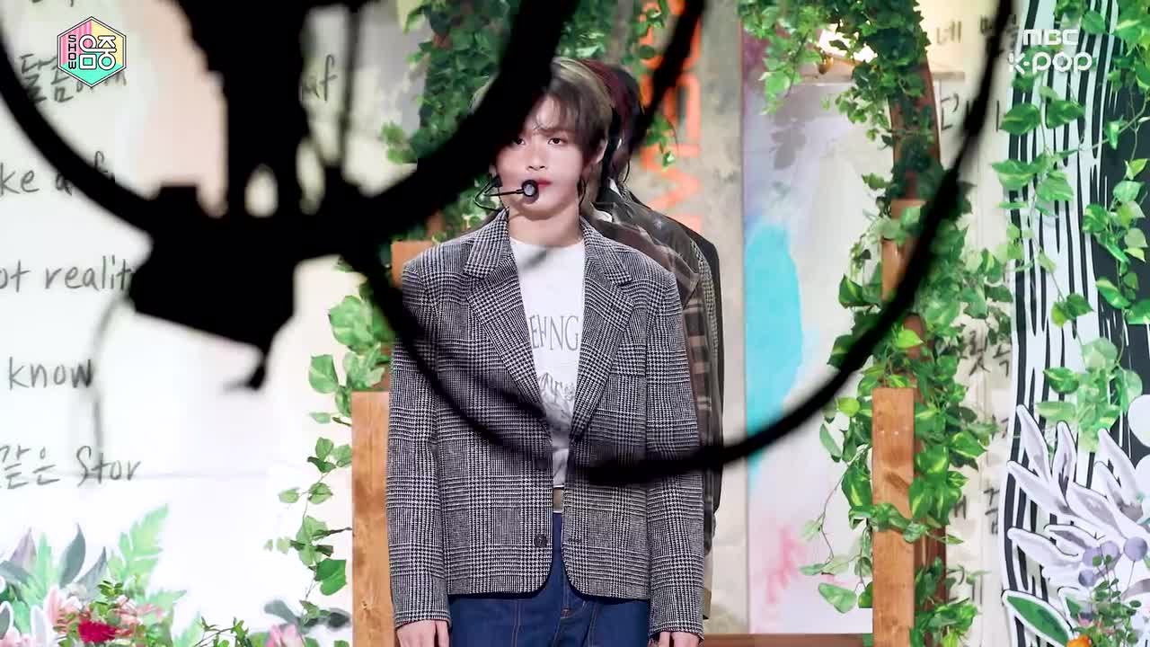 11.23 音中 飞吻 朴志晟 横版直拍