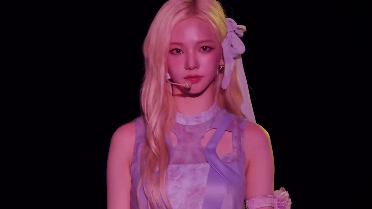 aespa - Dreams Come True