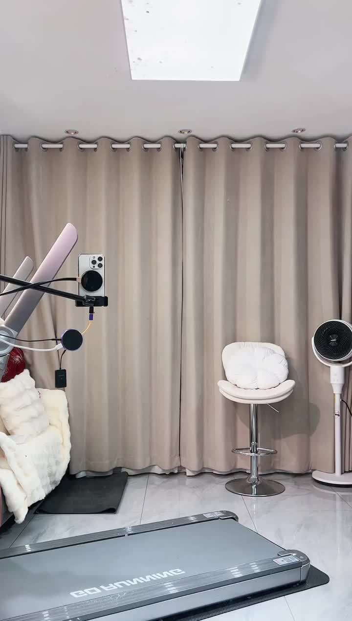 七七小仔2025-03-17T22_02_05