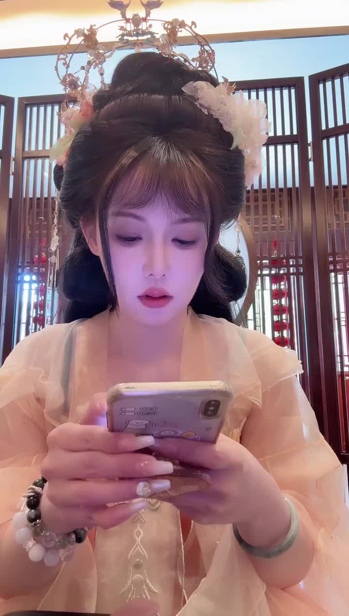 艺艺_250405_104538