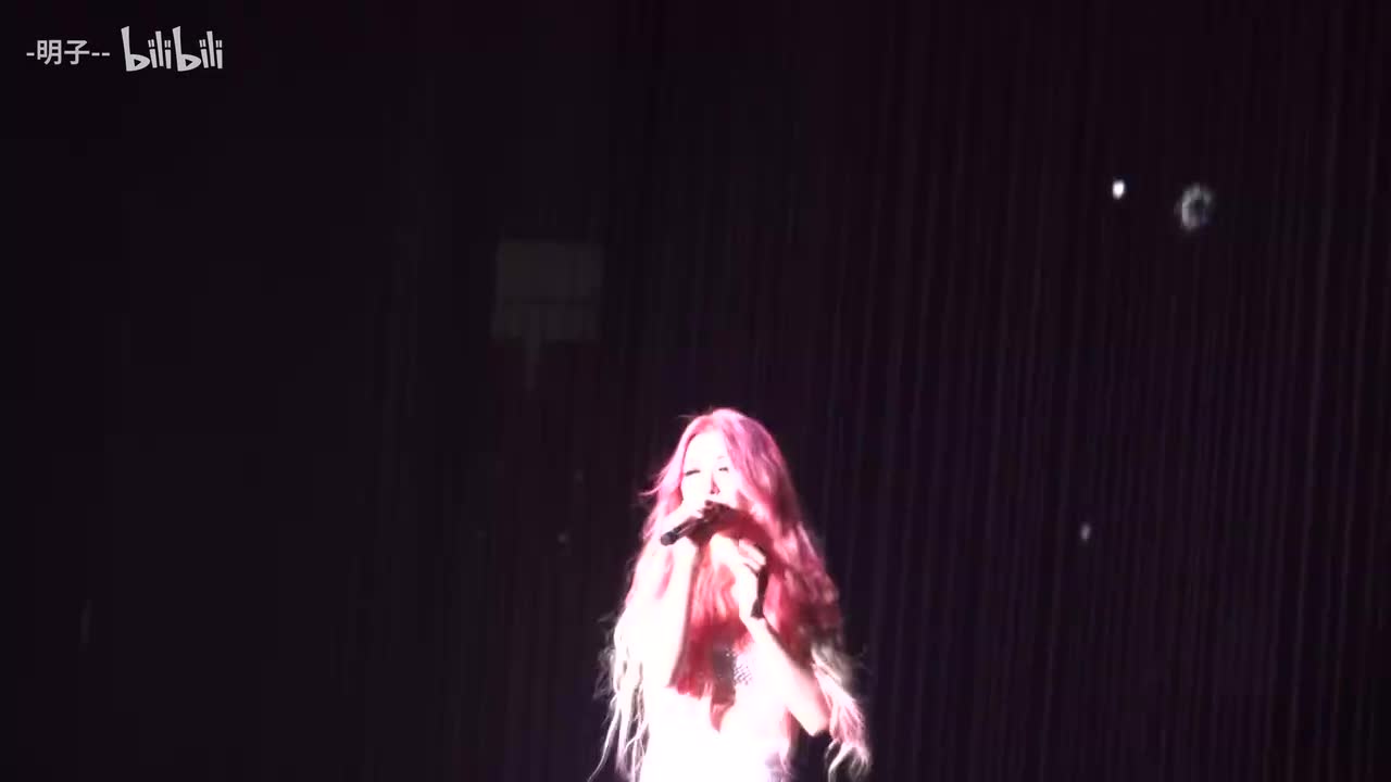 《我不需要TIFFANY》