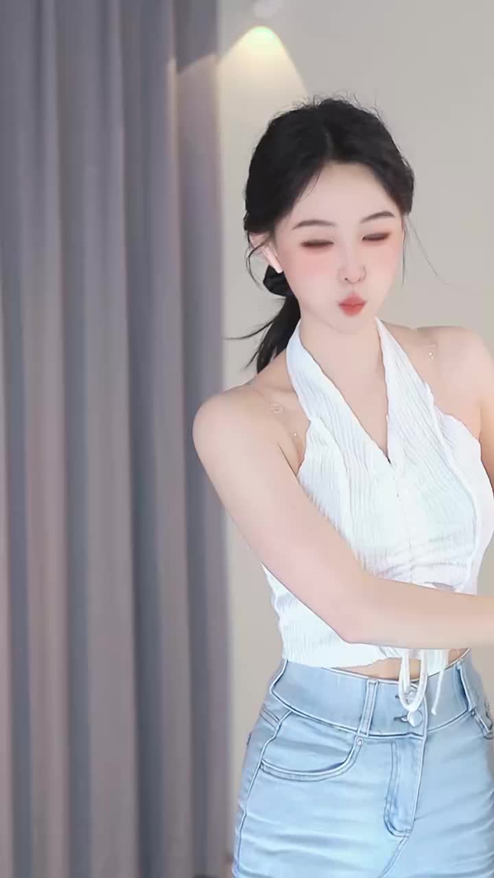 [直播回放].[雨宝] [25-04-30 22-19-33]