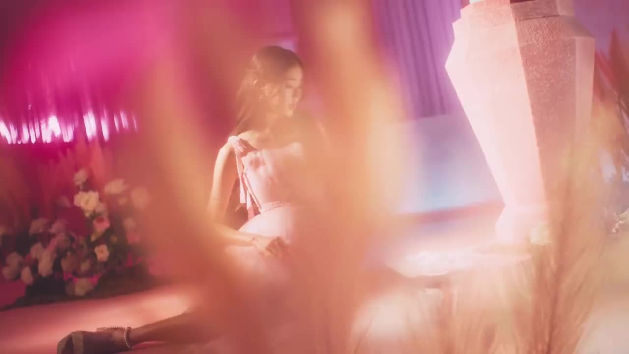 IVE - ELEVEN (Japanese ver.) (Master 2160p)