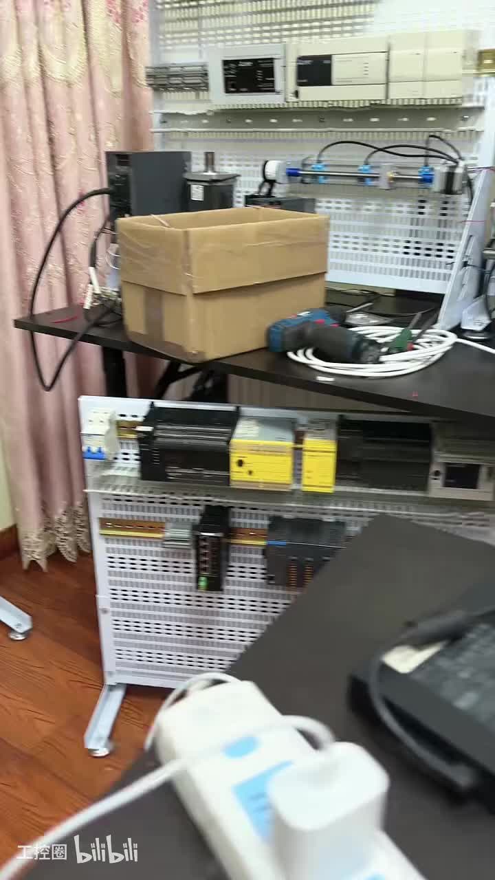 A06汇川AM600连接电脑以及控制汇川伺服