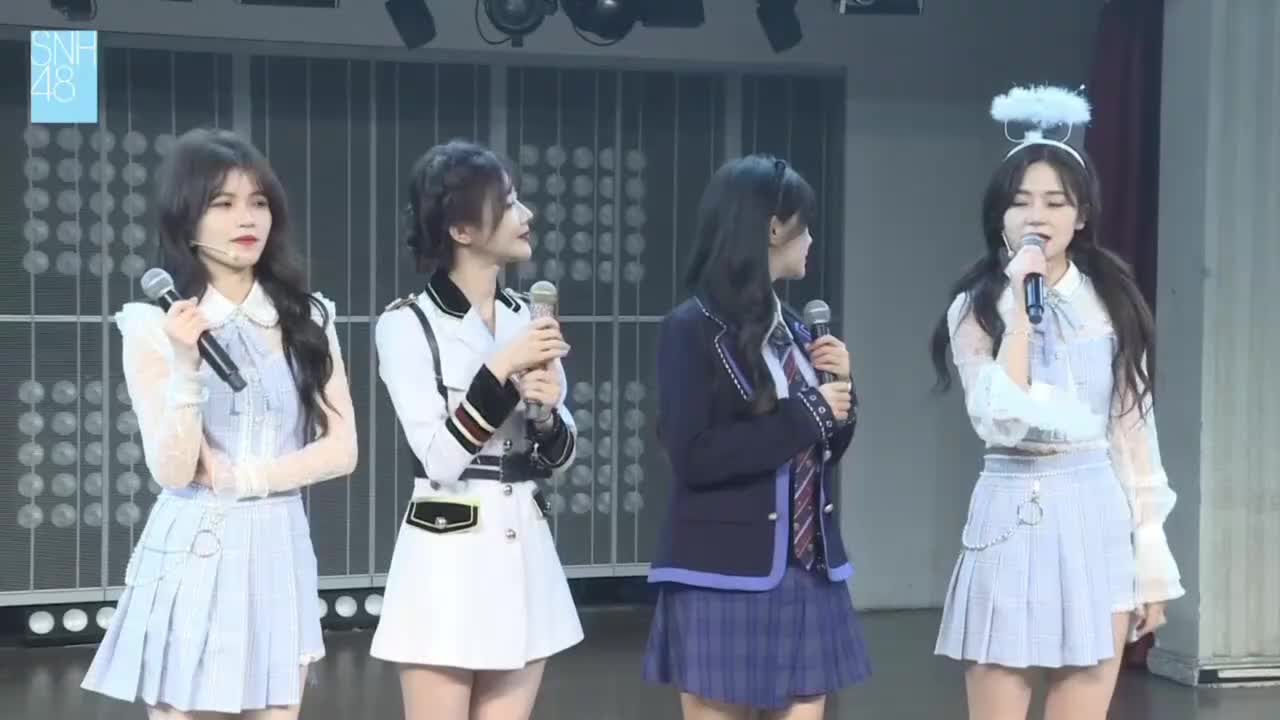 2022-11-10-mc2-电影院偶遇