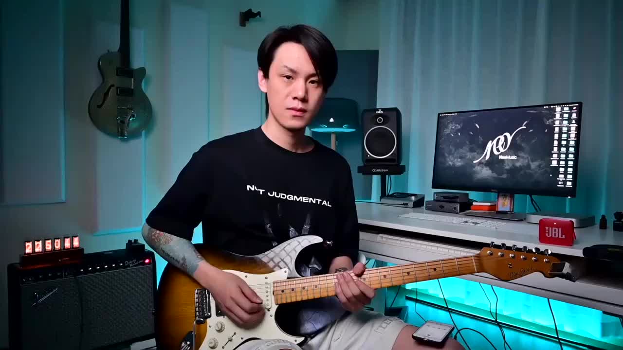 22-21 ⼩三和弦琶⾳