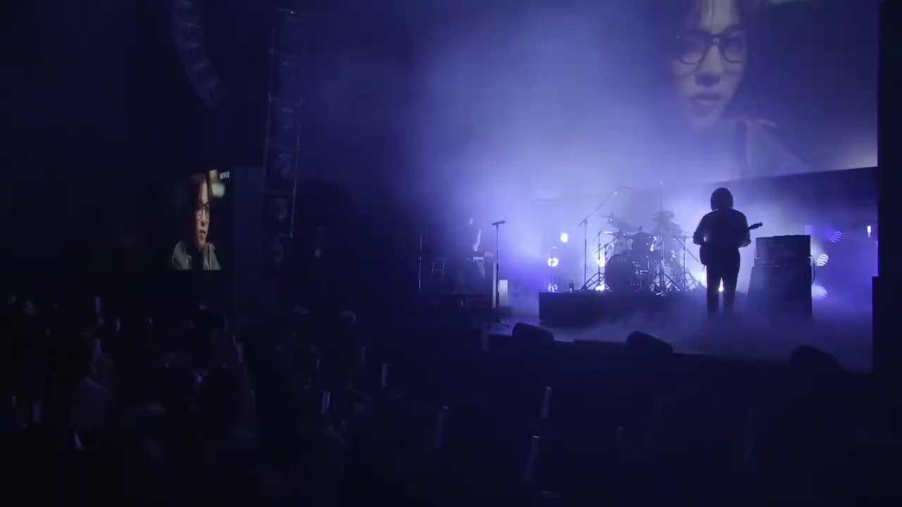 戏外也很稳的live版旋律と結晶