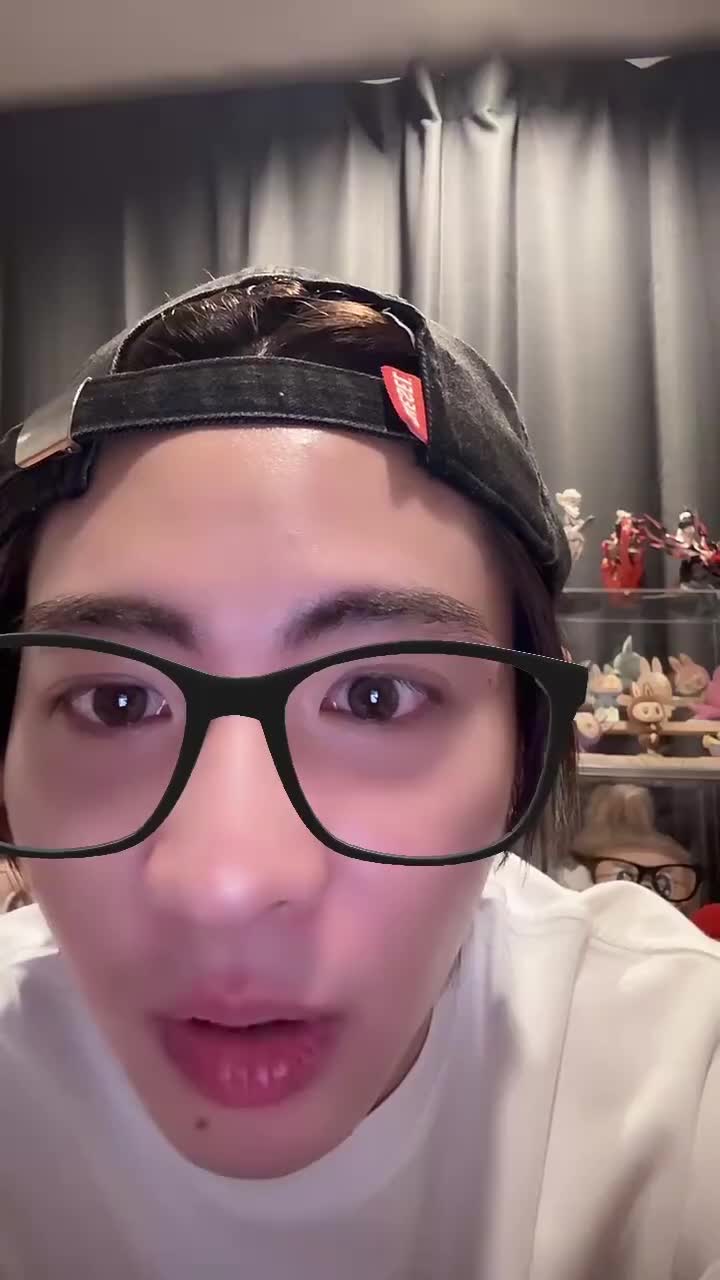 【Firstone】小初一拆礼物直播｜241225 TikTok Live