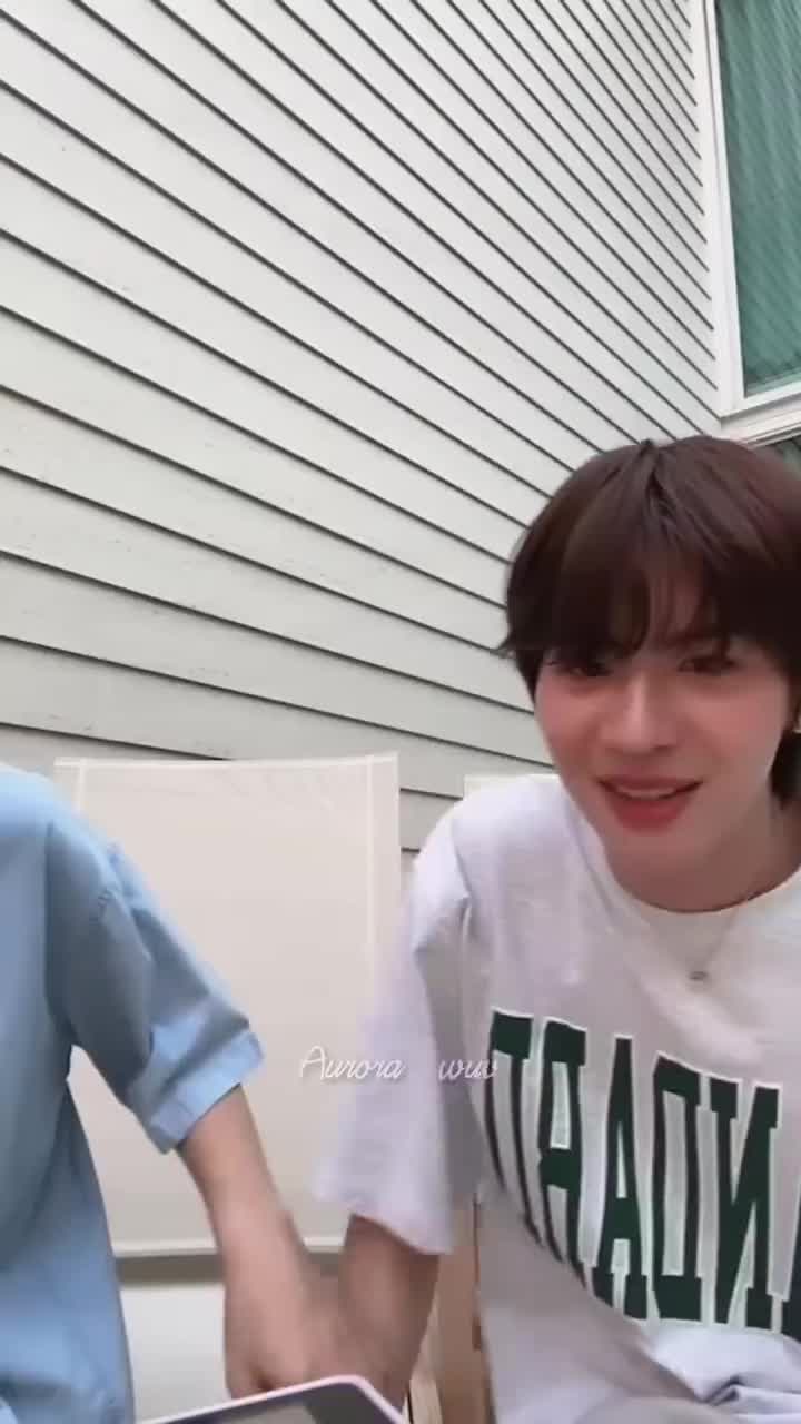 【TleFirstone】一起直播弹唱｜讲鬼故事吓跑小初一还得邓哥自己去哄｜240228 IG Live [ Keng Latte ThomasKong ]