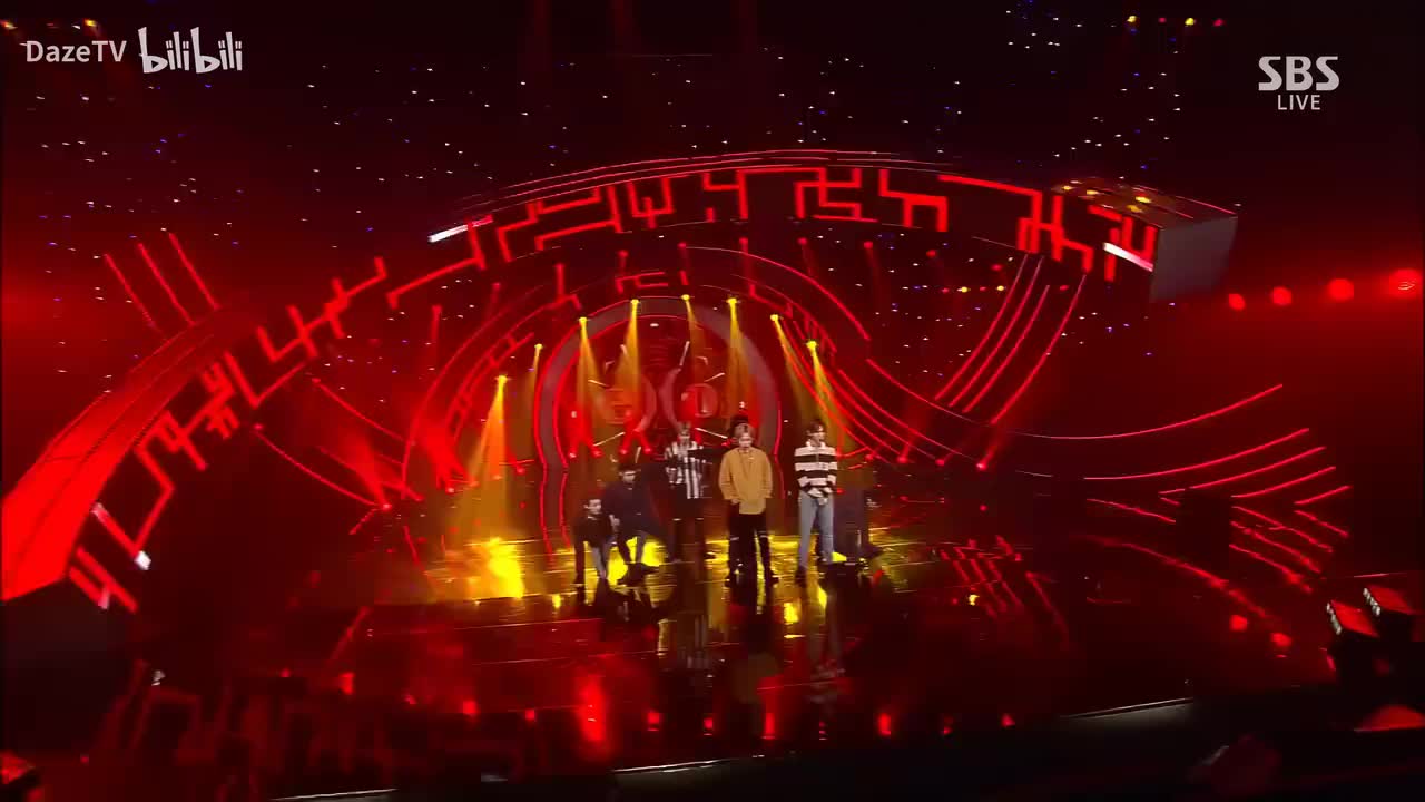 EXO【4K】Lotto舞台现场20160828