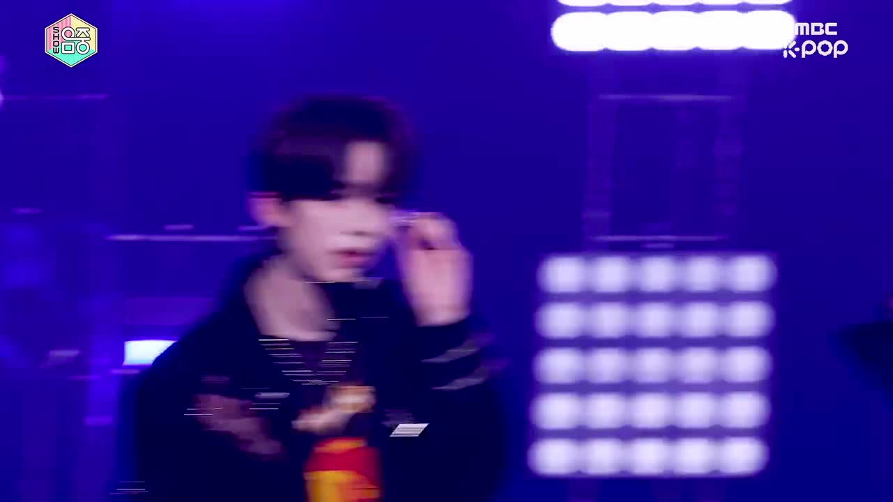 250906 ICONIK 音中 横版