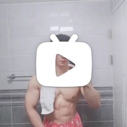 04 查看更多 a 微关系 他的关注(613) classic王锴bodybuilding