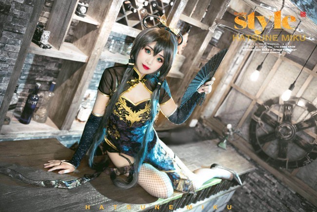 小幻仔洛天依金丝雀cosplay2