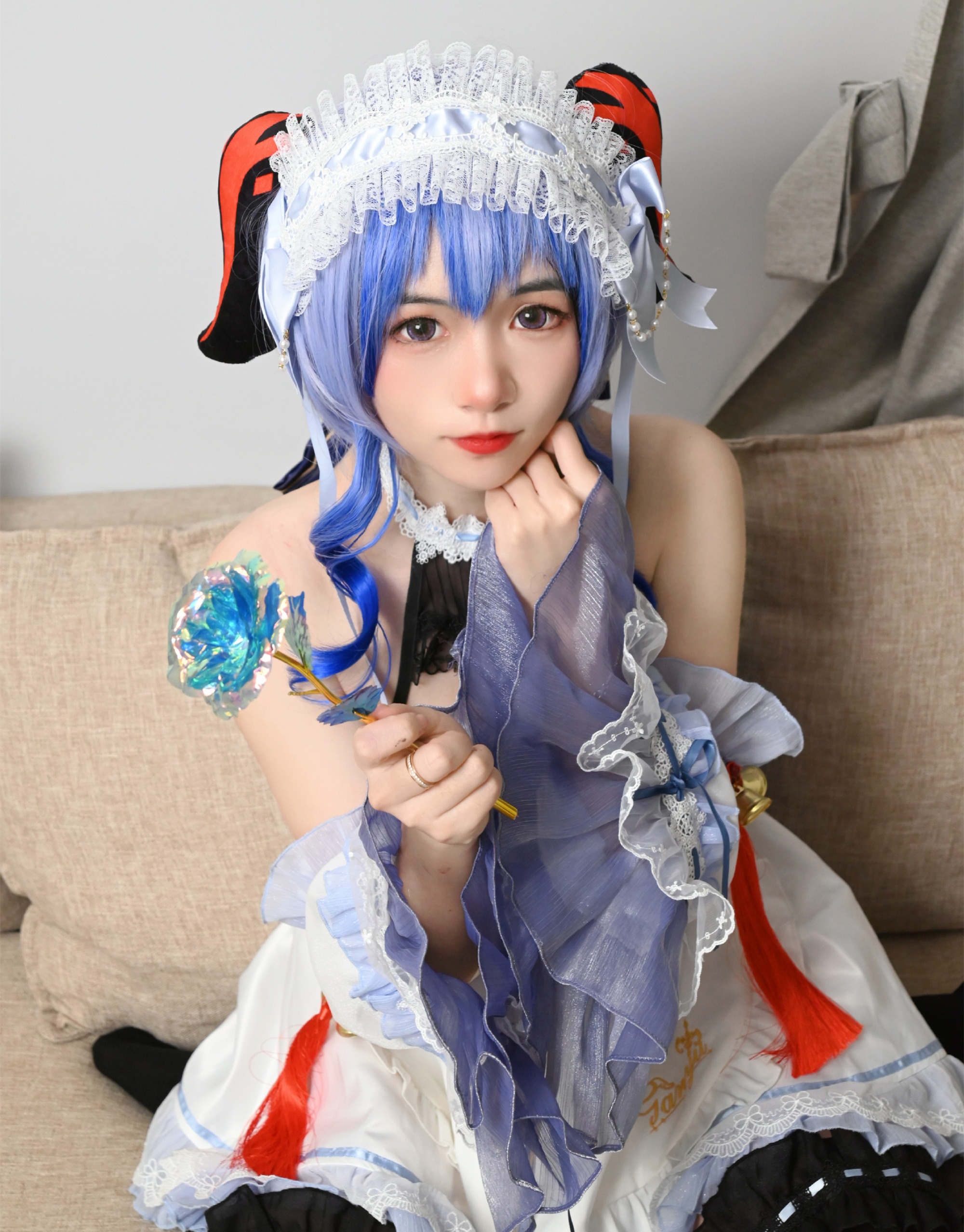 朝路不能再吃了原神甘雨女仆装CosPlay8