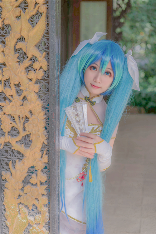 玄铃儿Vsinger金丝雀初音Cosplay2