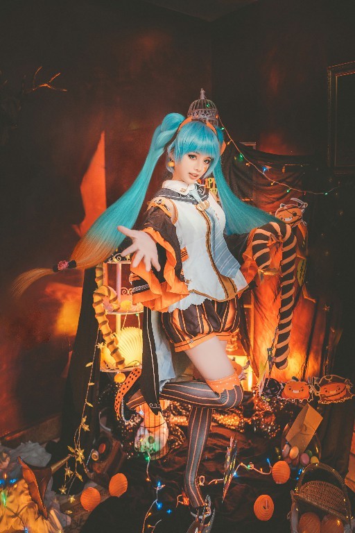 岩栖初音未来cosplay1