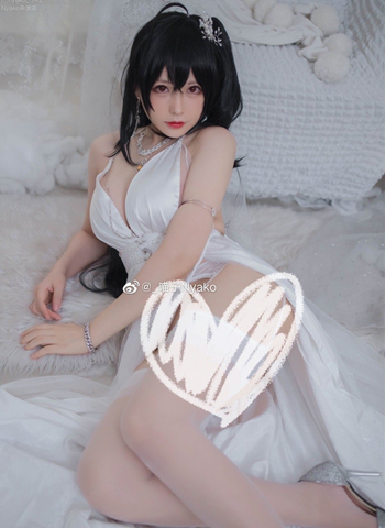 喵子Nyako碧蓝航线大凤Cosplay