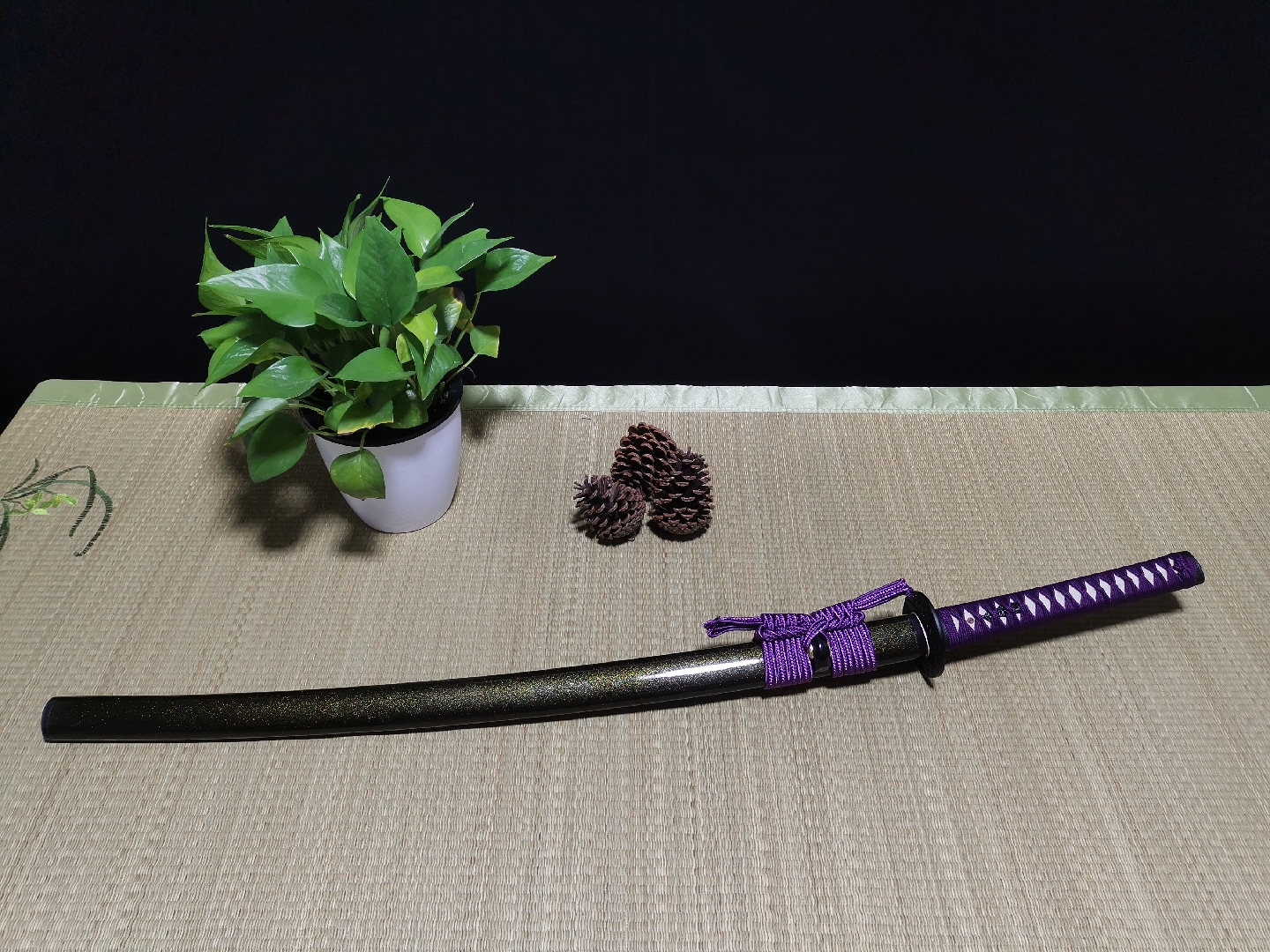 二娘茶楼刀剑工作室