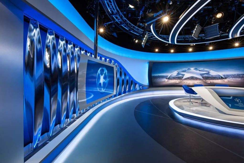 搬家啦!以后不在这间小演播室里给大家报道新闻了[妙啊]浏览:2.