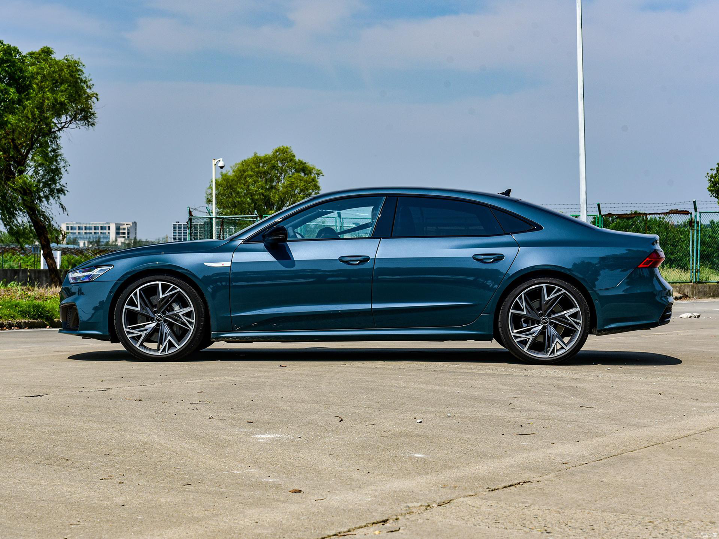 宽面车神 _ 哔哩哔哩相簿