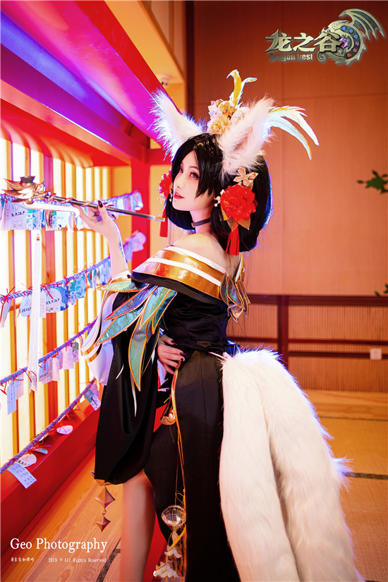 露兒大魔王龙之谷华兰大人cosplay7