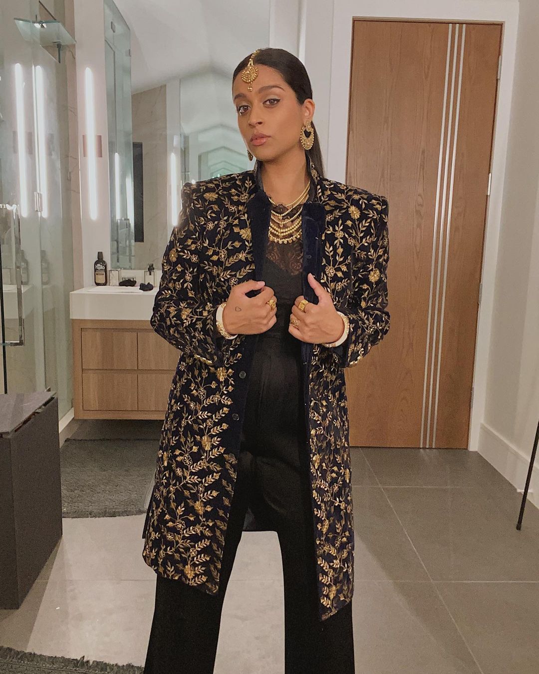 莉莉lillysingh _ 哔哩哔哩相簿