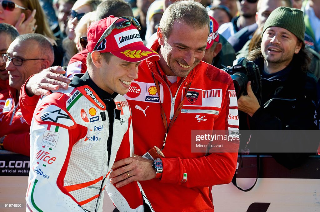 ta 的直播间闲置中motogp2022赛季大合影···直播机佬研究社128ta