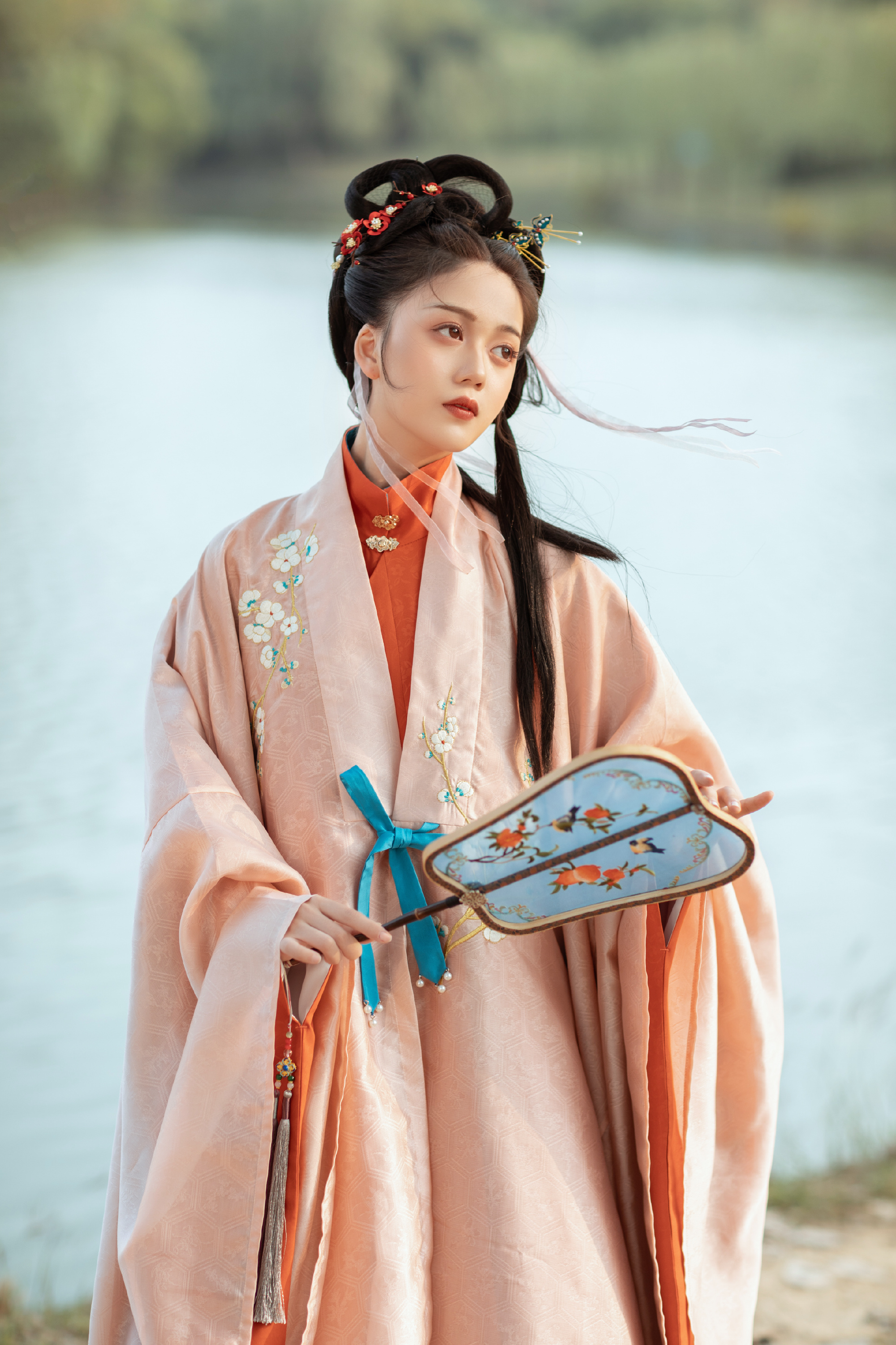 花朝记汉服 _ 哔哩哔哩相簿