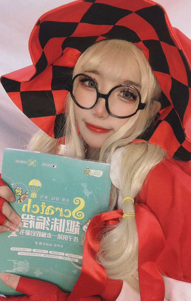 鱼c-小甲鱼 _ 哔哩哔哩相簿