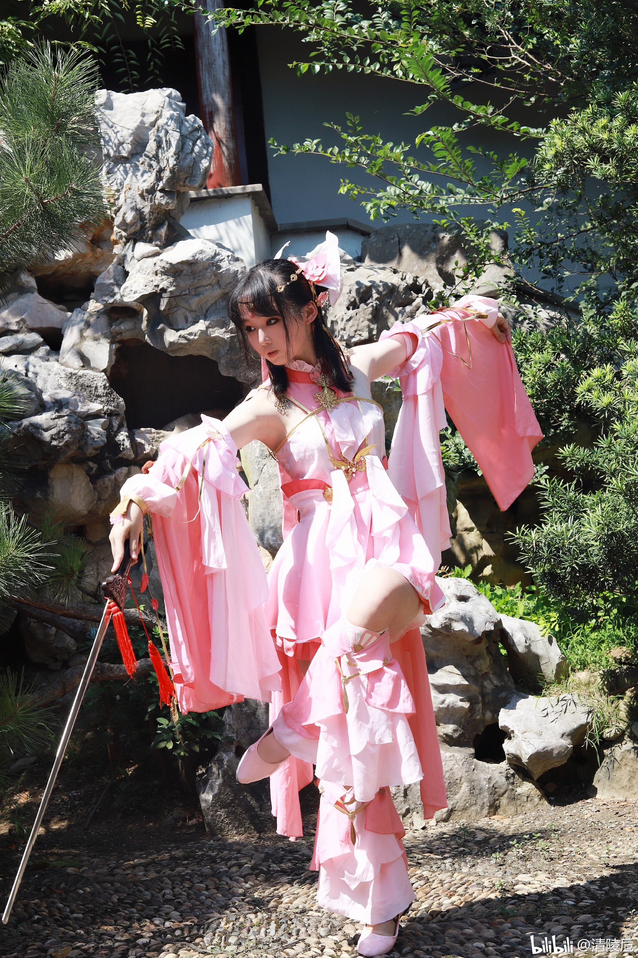 cos正片秀萝雪河套