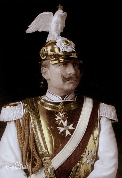 朦胧中的小龙皇