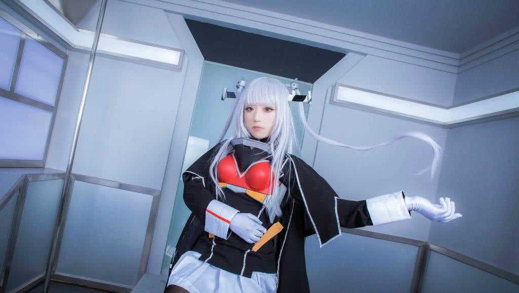 战舰少女rcos正片埃塞克斯