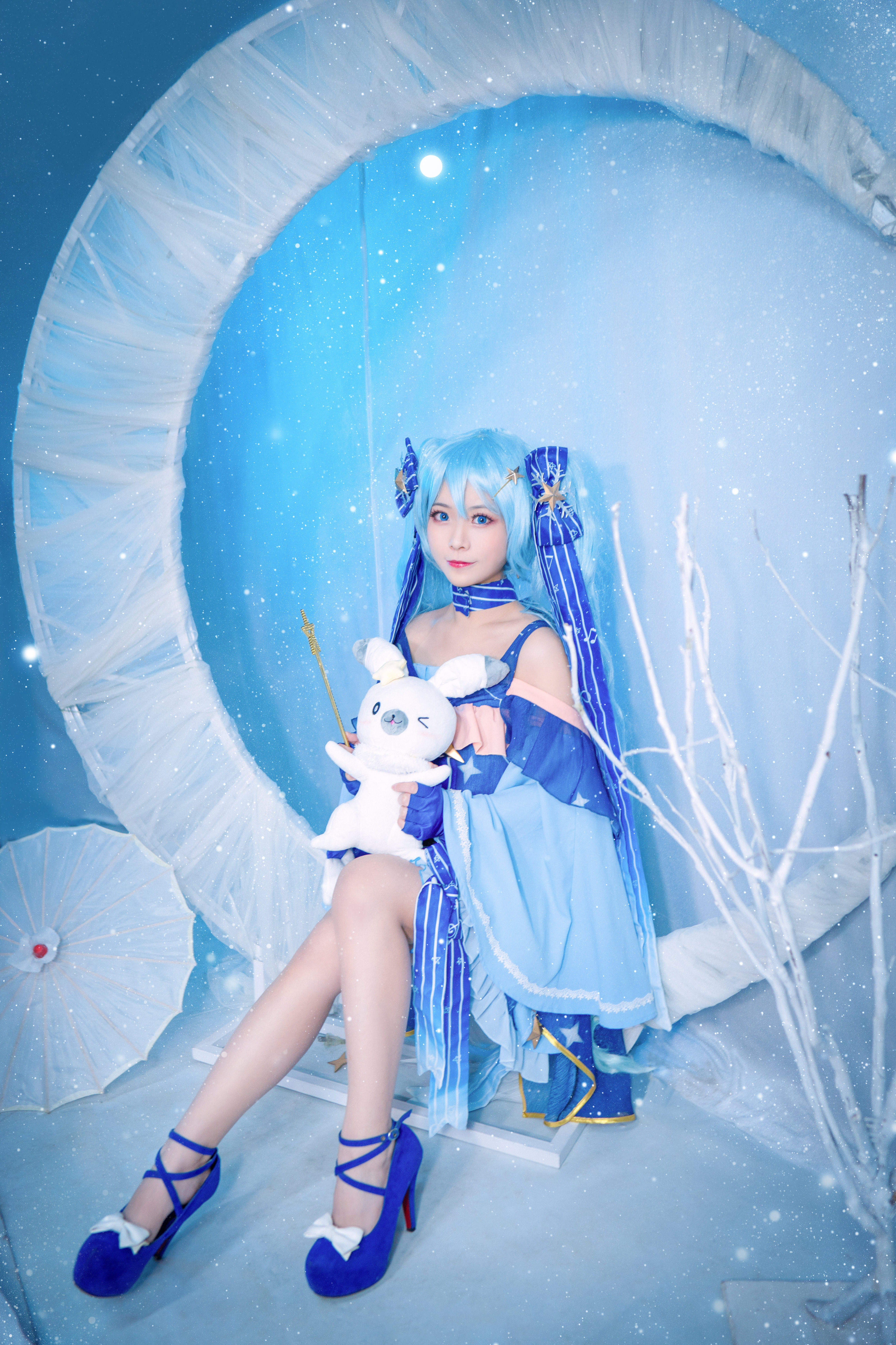 洛城雪Yuki雪初音cosplay4