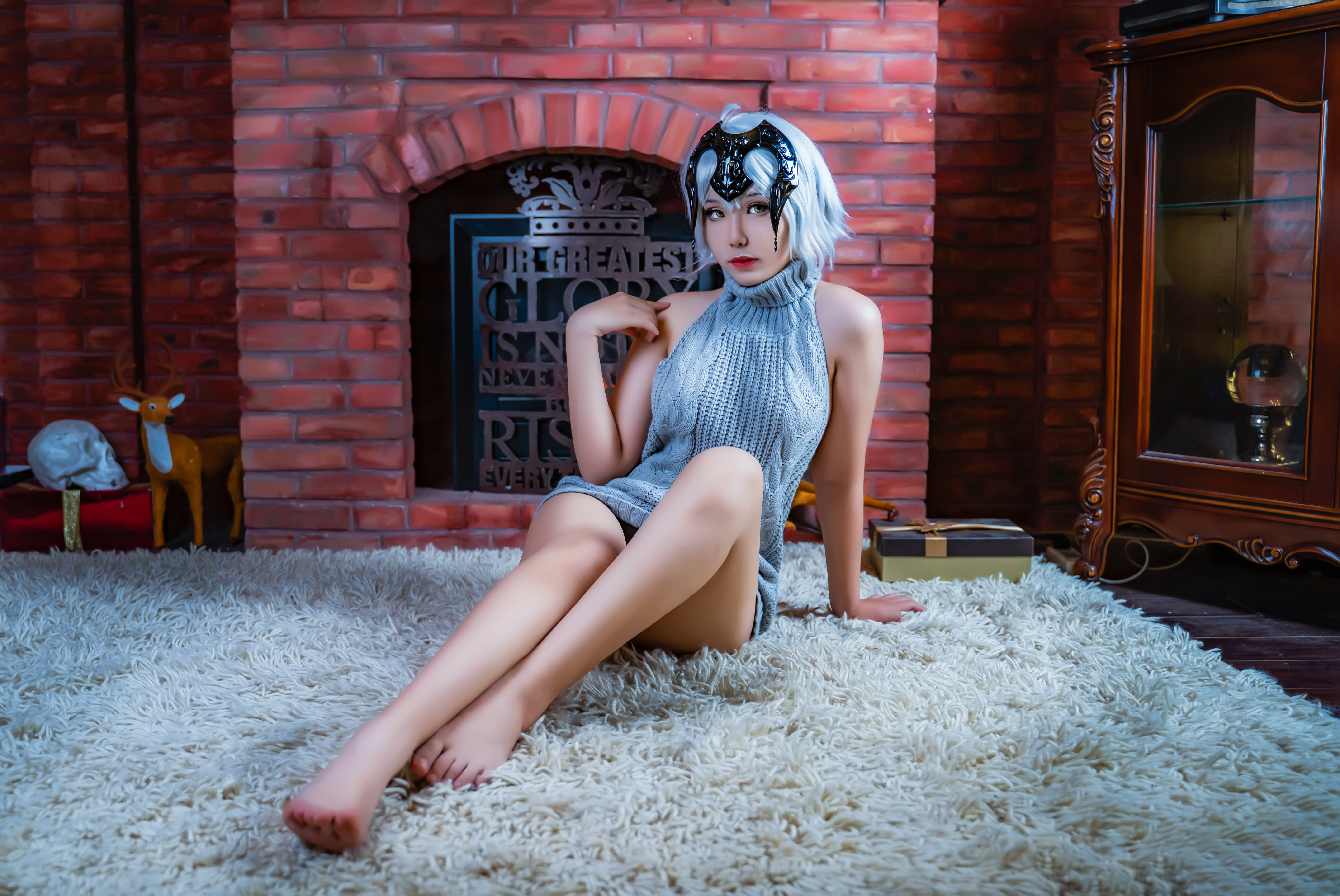 酥棠Alina FGO黑贞露背毛衣cosplay4