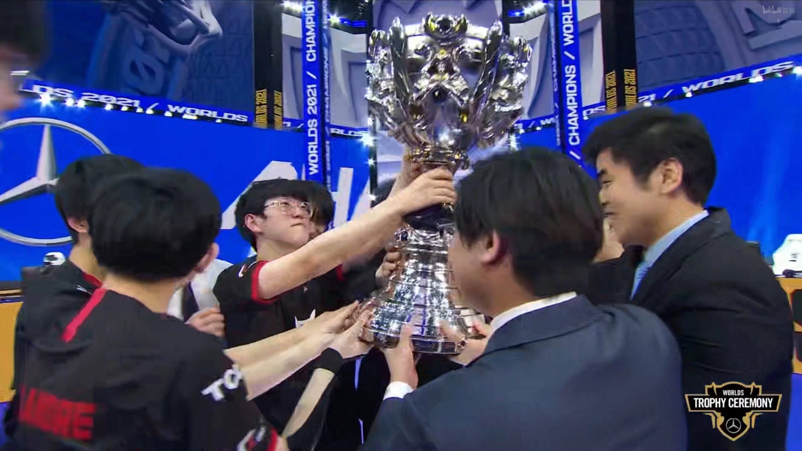 _ 一脸呆瓜灬official _ 哔哩哔哩相簿