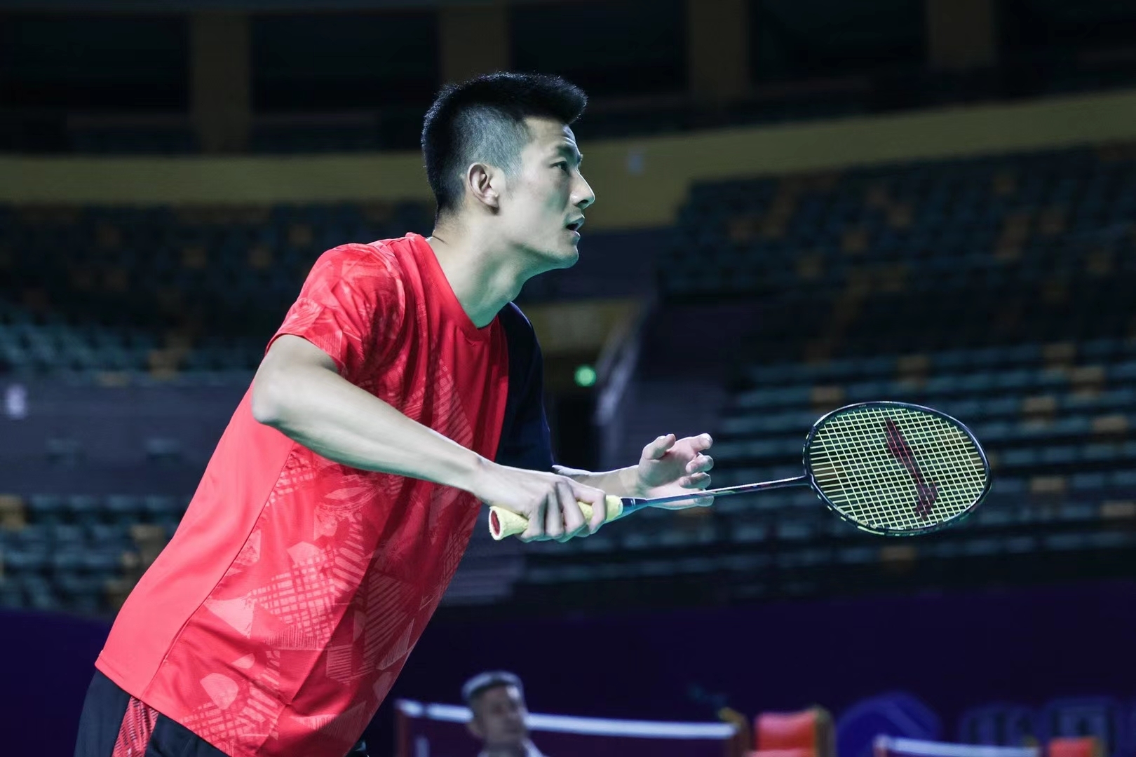 谌龙新拍:李宁雷霆axforce系列 张楠新拍:李宁锋影 bladex 系列